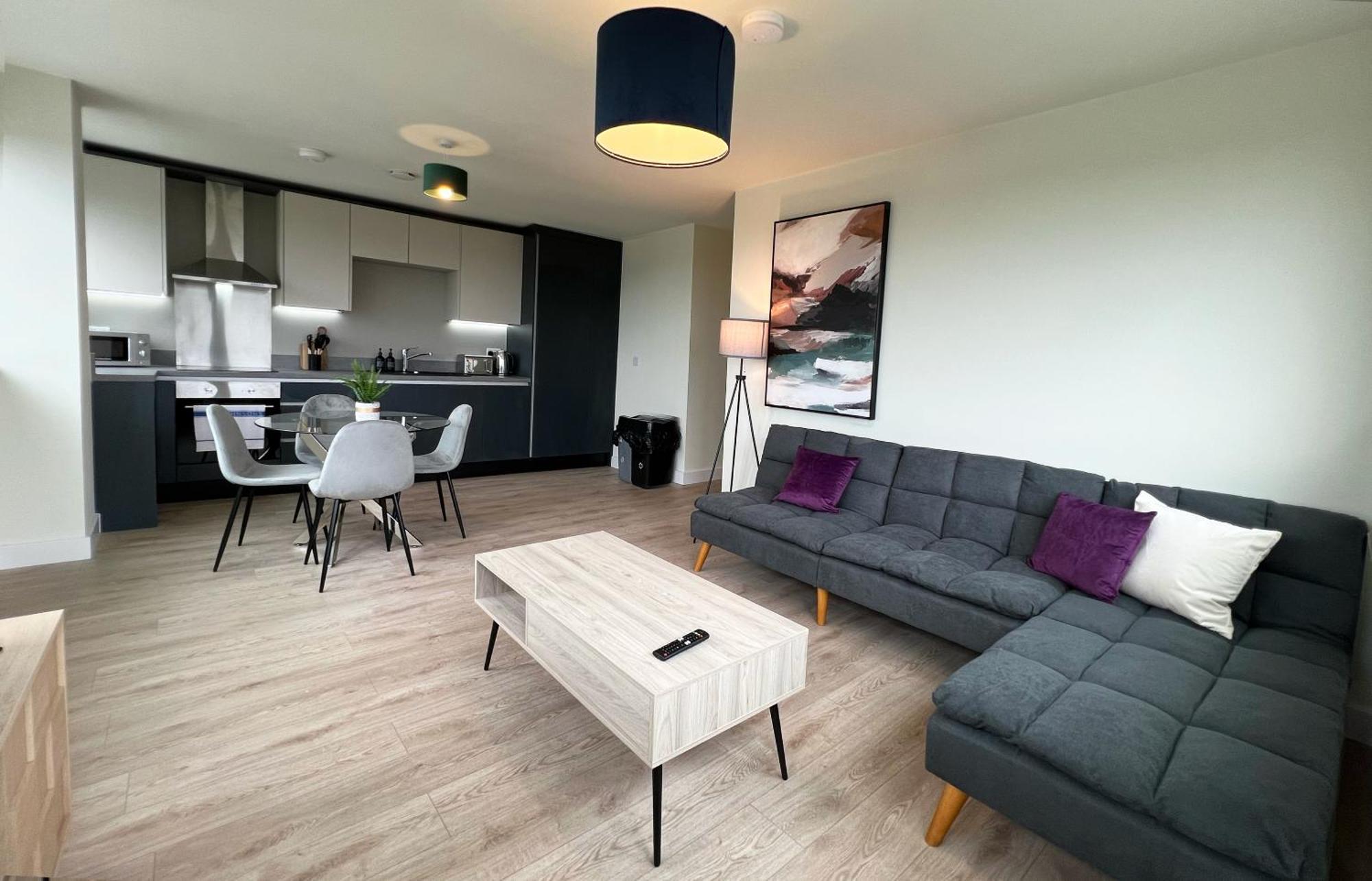 The Kaizen Apartman West Bromwich Szoba fotó